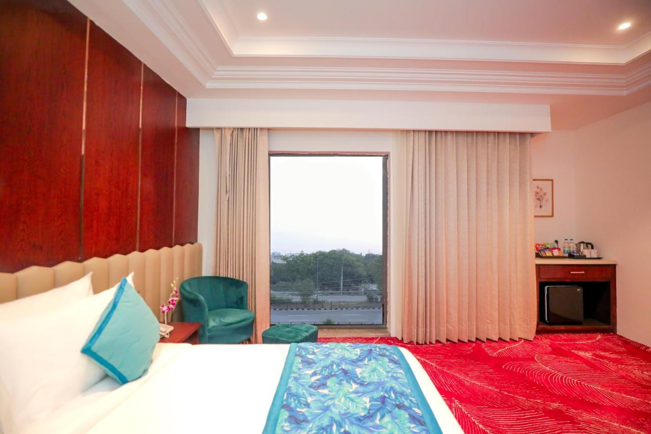 Regenta Place Phagwara By Royal Orchid Hotels Limited 외부 사진