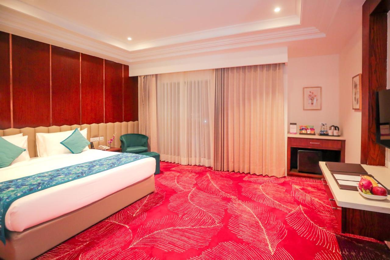 Regenta Place Phagwara By Royal Orchid Hotels Limited 외부 사진